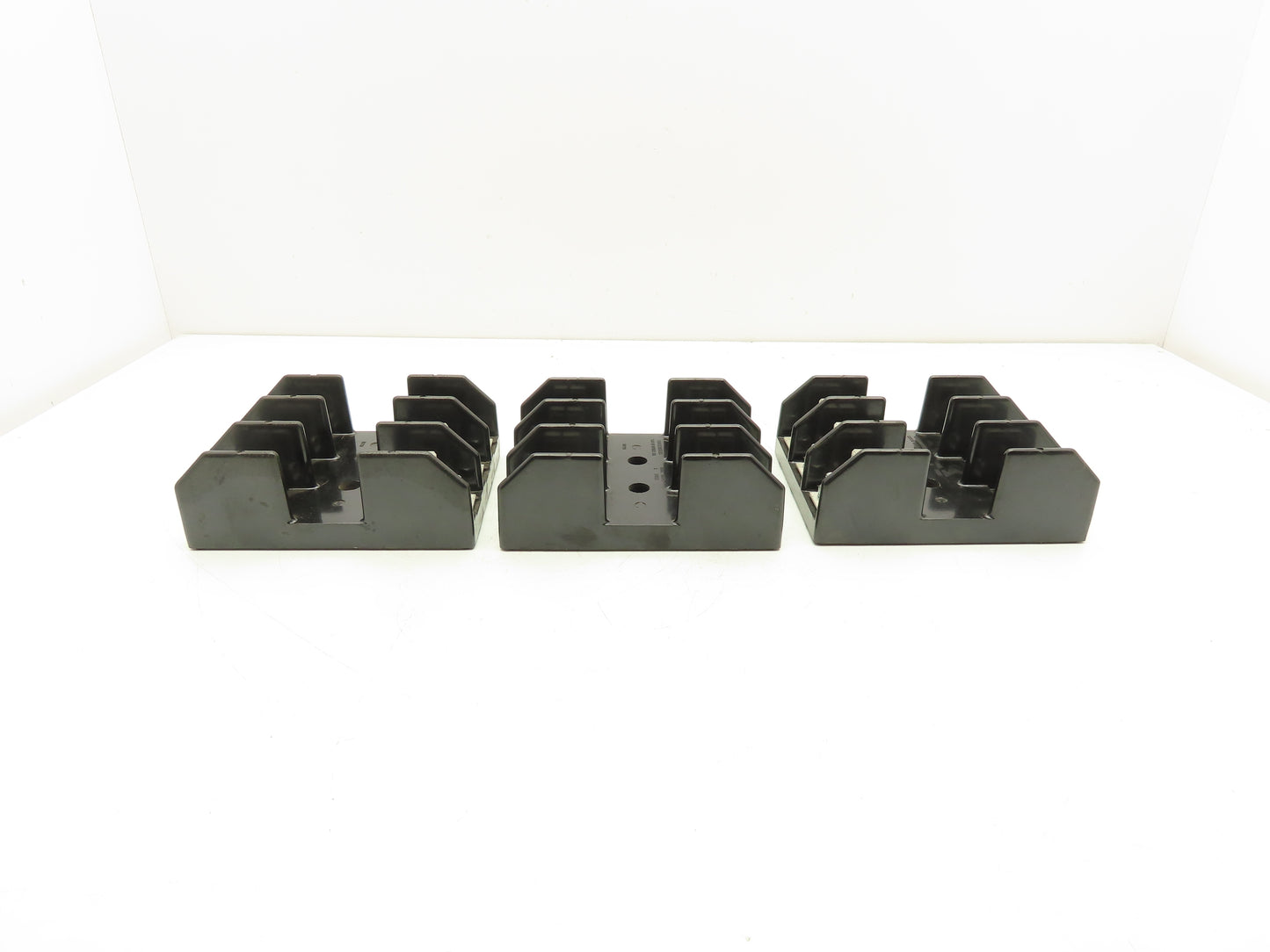 Bussmann J60100-3STR Fuse Holder Block 600V 100A 3 Pole Lot of 3