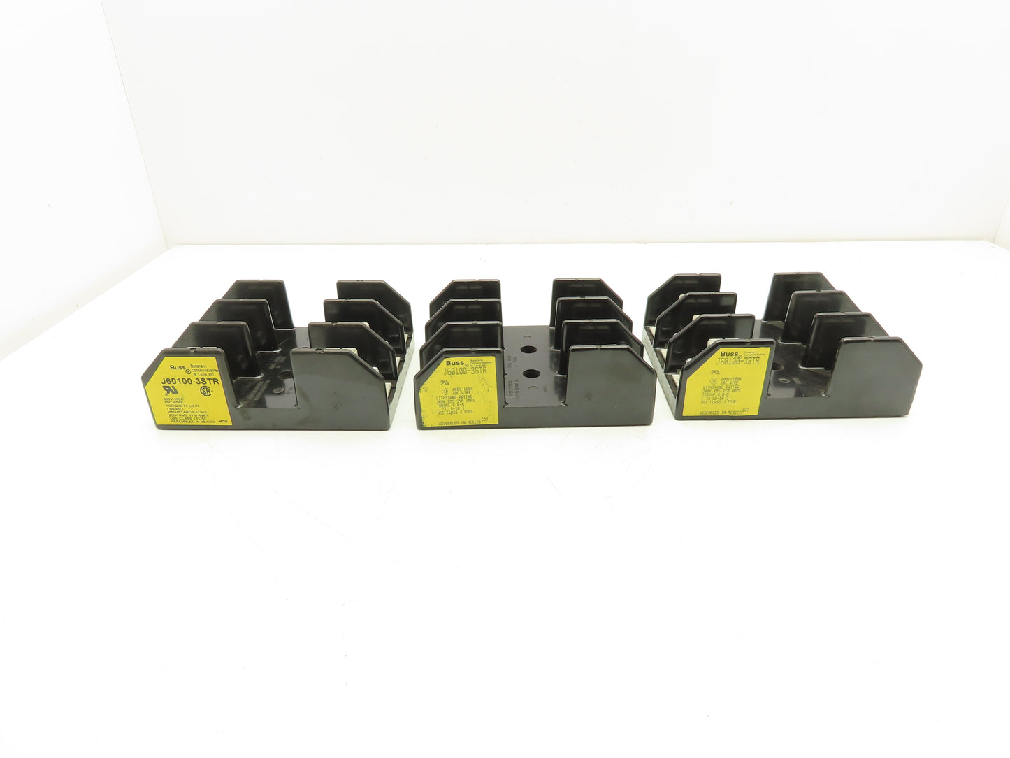 Bussmann J60100-3STR Fuse Holder Block 600V 100A 3 Pole Lot of 3