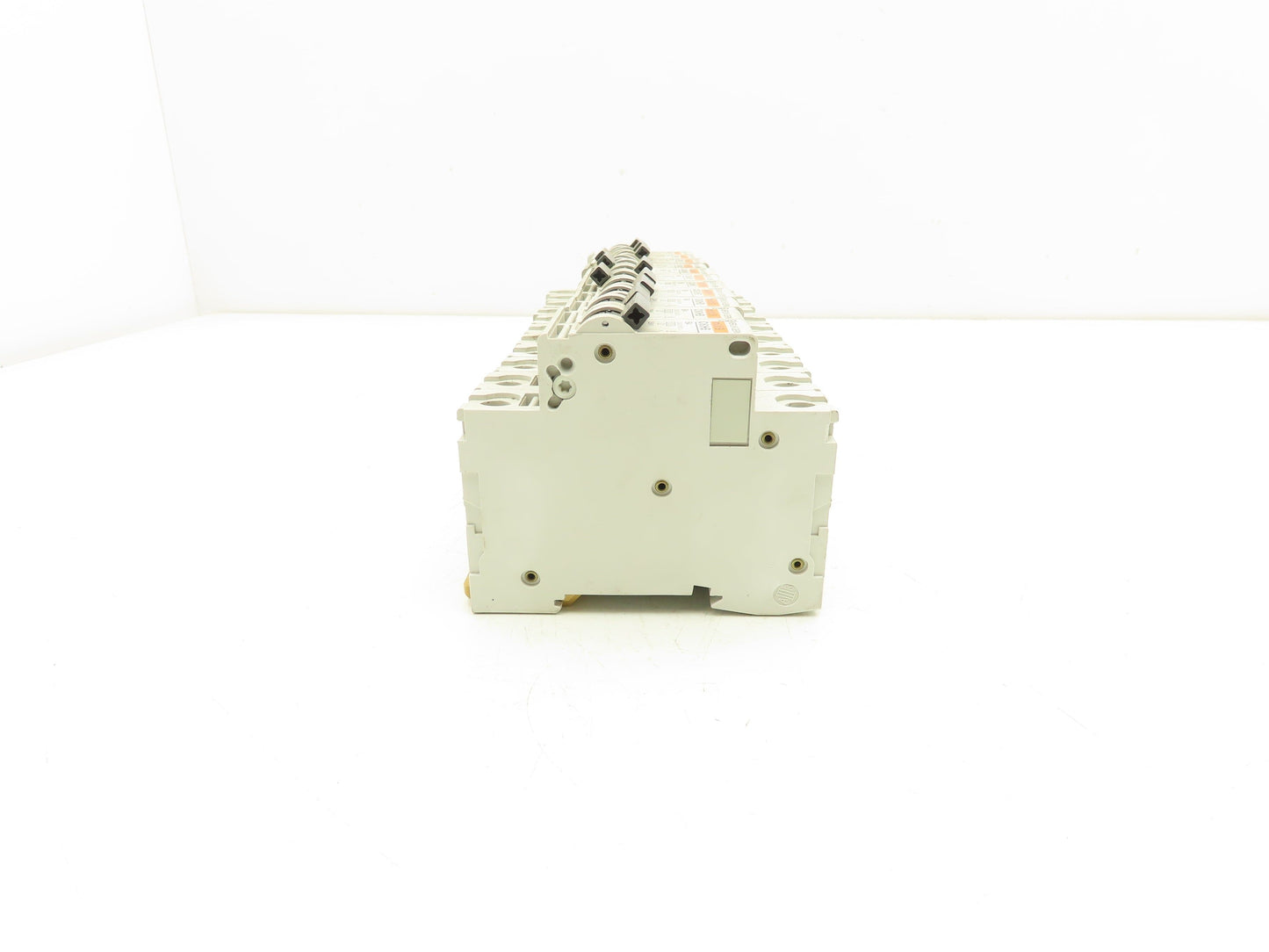 Merlin Gerin C60HB Circuit Breaker 1 Pole 240V Lot of 11