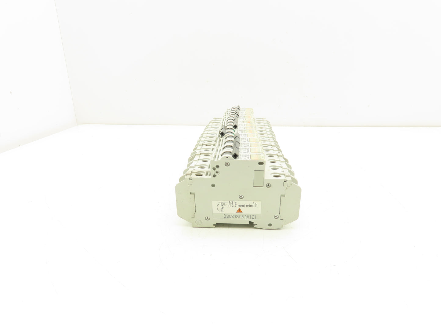 Merlin Gerin C60N Circuit Breaker 1 Pole 240V 15A-Type C Lot of 15