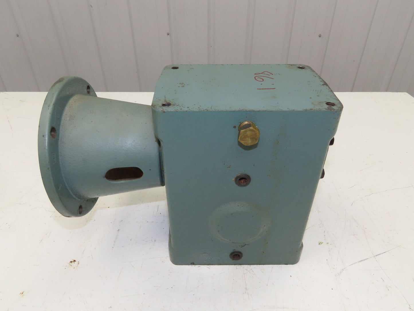 Hytrol 4A Conveyor Gearbox 86:1 Speed Reducer 20 RPM 1" Output 56C/143-145TC