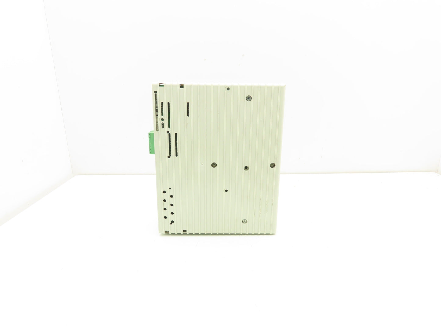 Lenze EVF8211-E VFD Drive Module 0.75kW 3PH 400V