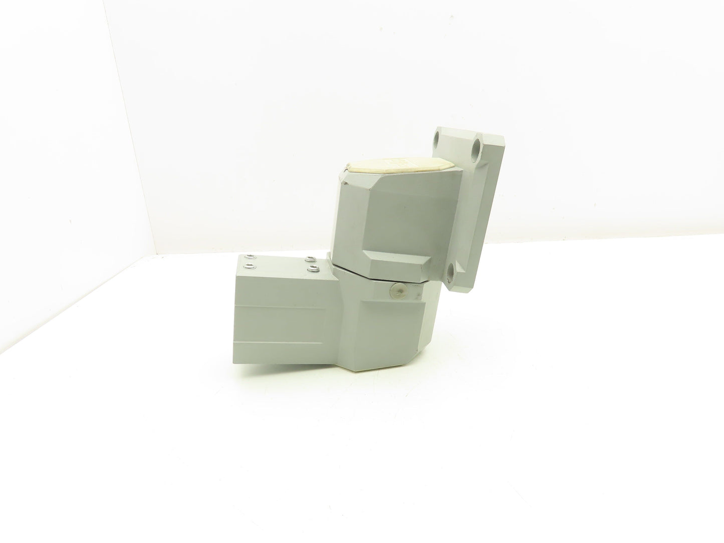 Hoffman C-CS2WJH HMI Horizontal Wall Joint Support Pendant Arm 45X60mm Tube