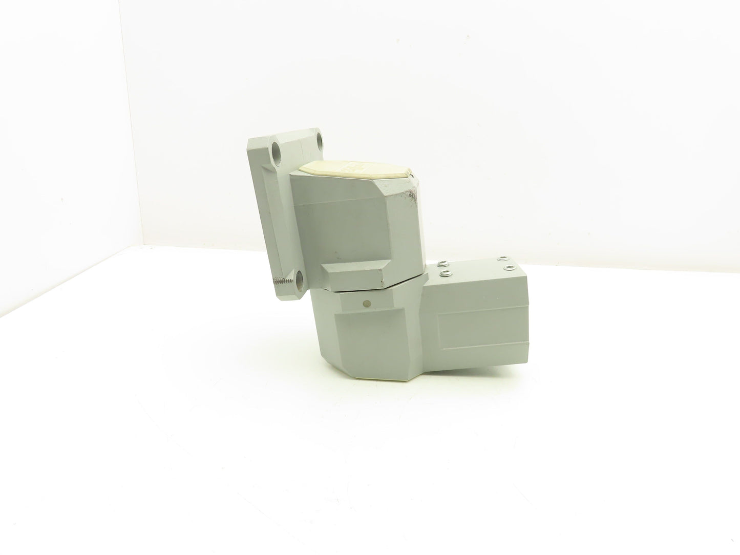 Hoffman C-CS2WJH HMI Horizontal Wall Joint Support Pendant Arm 45X60mm Tube