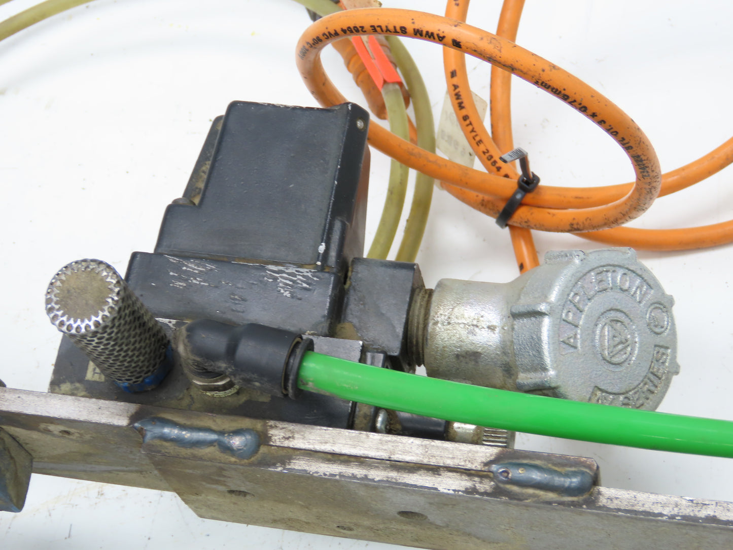 5" Wafer Style Steel Butterfly Valve 24V Pneumatic Solenoid Actuator Assembly