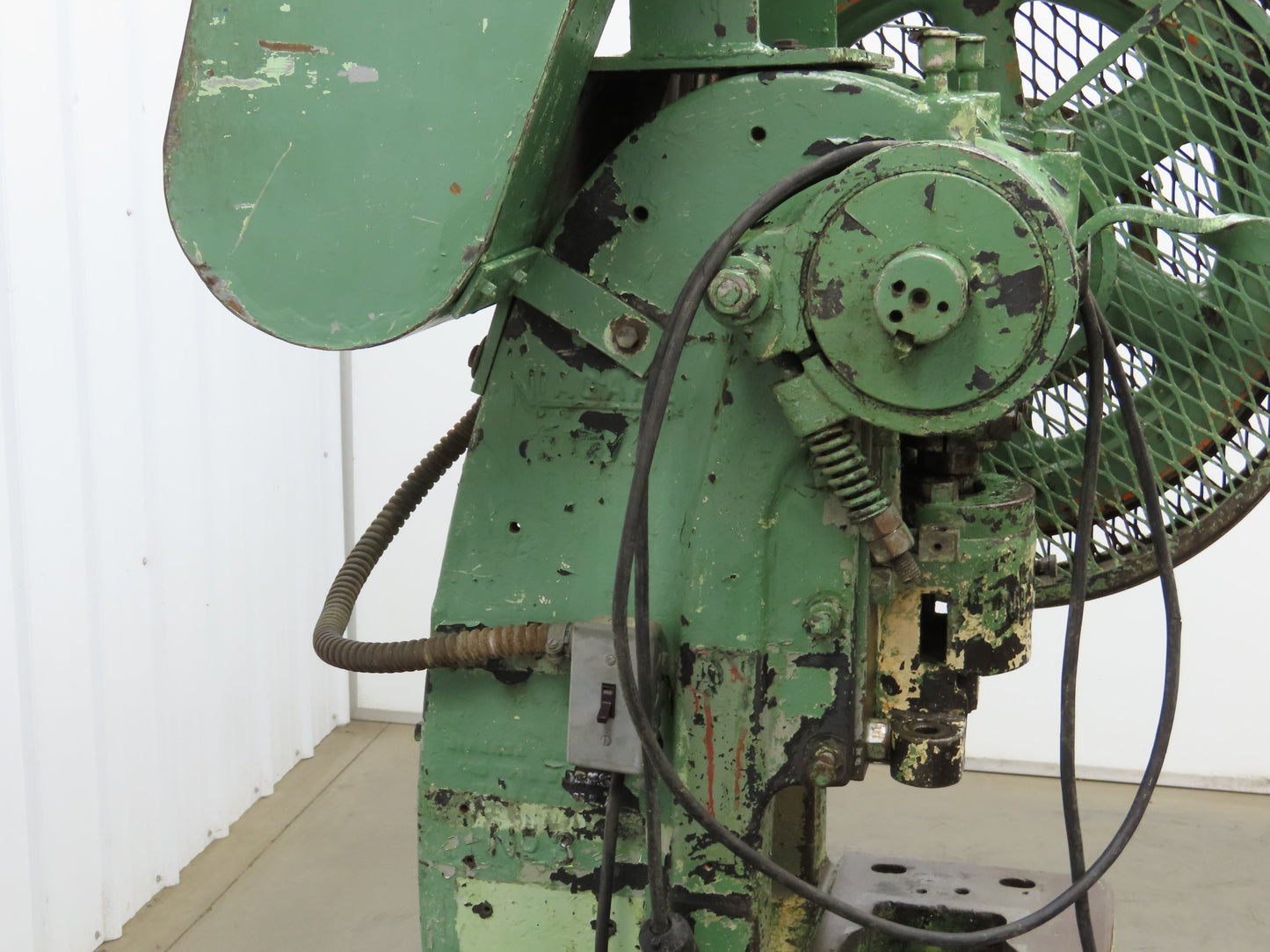 Niagara No 3 Mechanical OBI Punch Press 18 Ton1-1/2" Stroke 4-1/2" Throat 3Ph