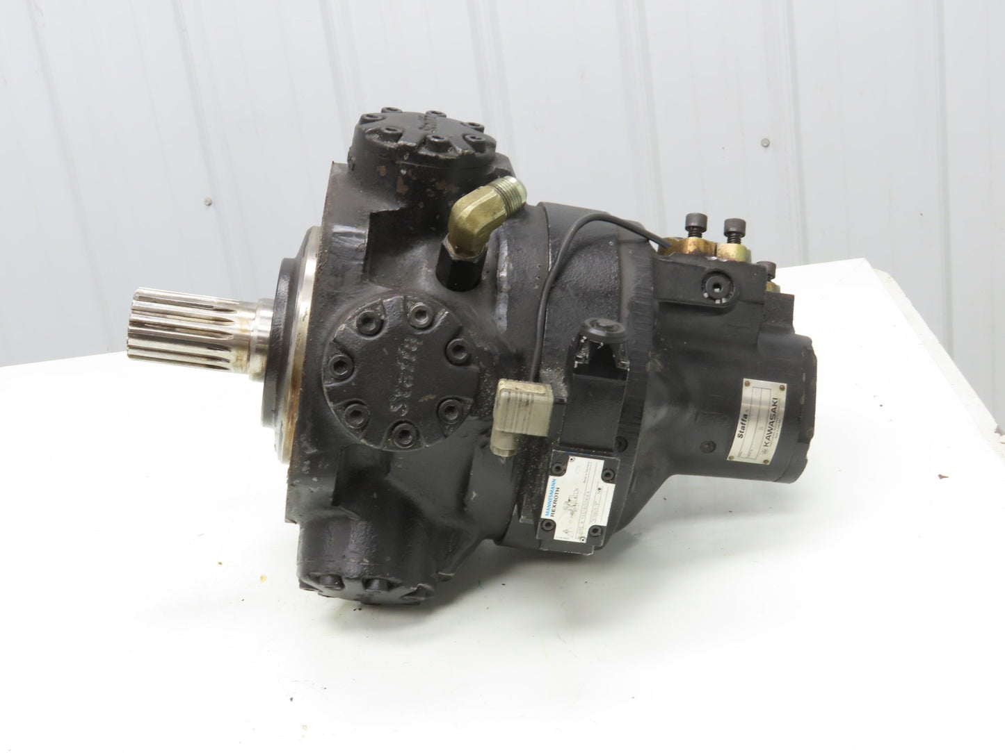 Kawasaki Staffa HM/C030/Z/24/17/F3/C1/30/PL490 Radial Piston Hydraulic Motor