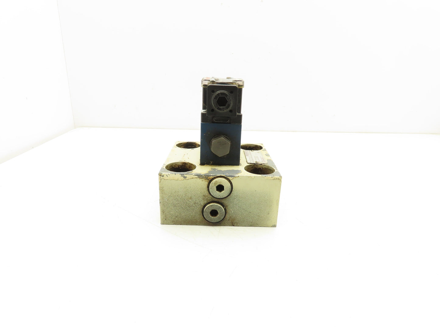 Rexroth LFA40 DBW2-60/200V/12 Logic Cartridge Valve Solenoid Control Cover 120V