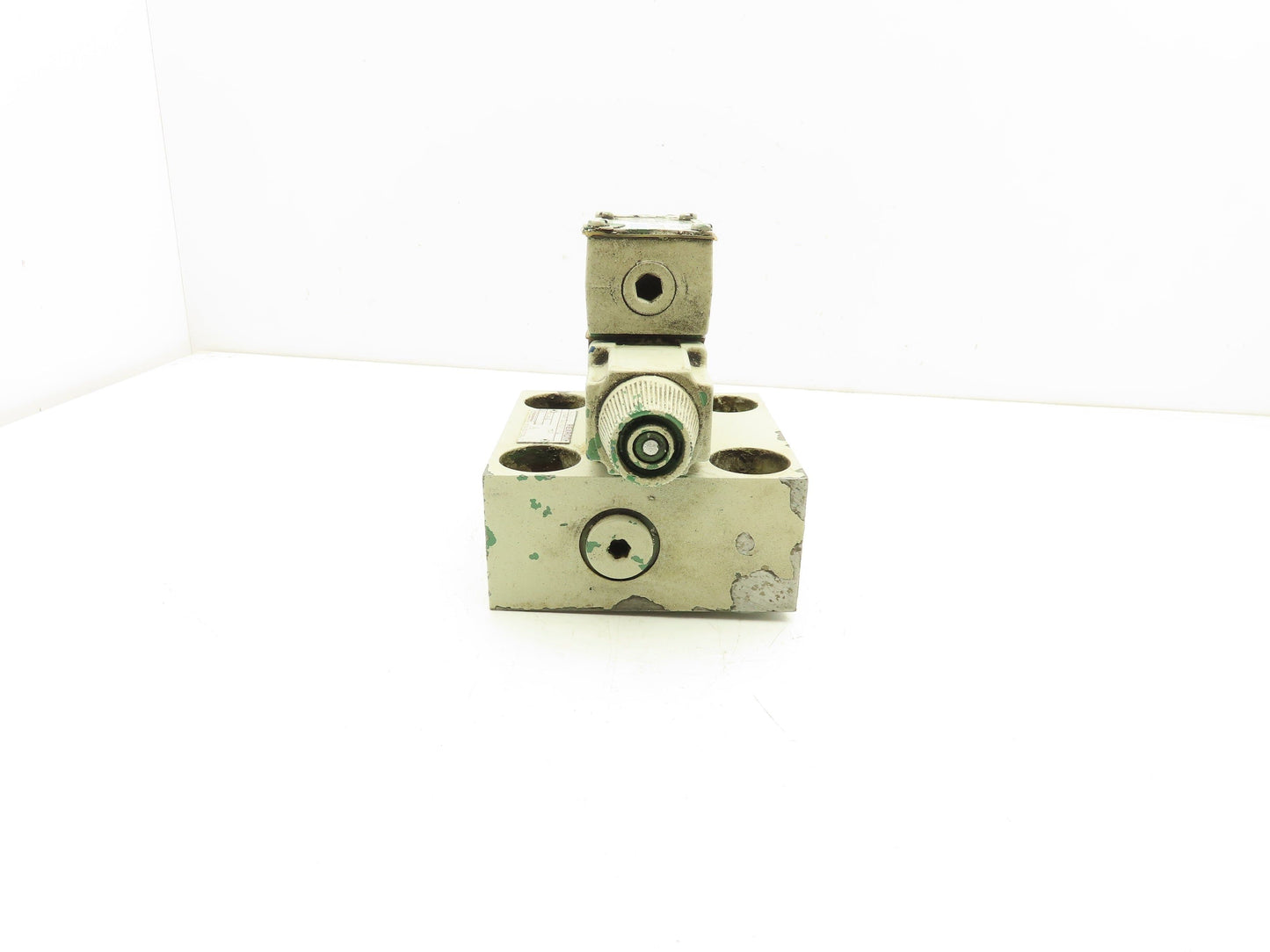 Rexroth LFA40 GWA-60/V/12 Logic Cartridge Valve Solenoid Control Cover 120V