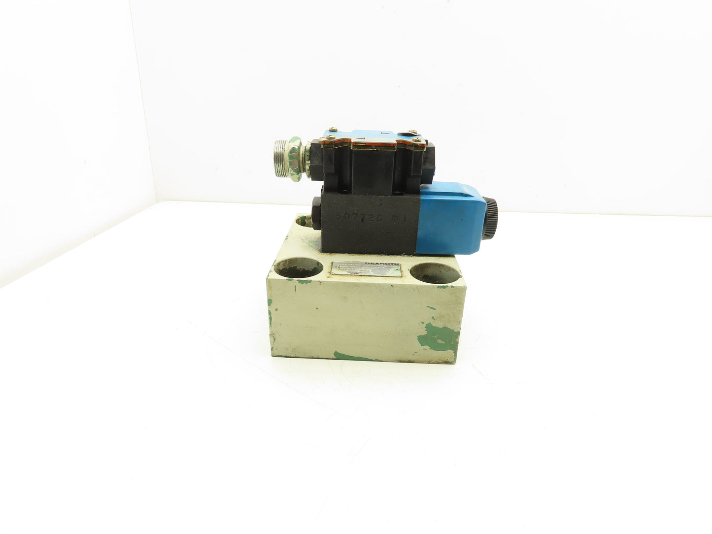 Rexroth LFA50 GWA-60/V/12 Logic Cartridge Valve Solenoid Control Cover 120V