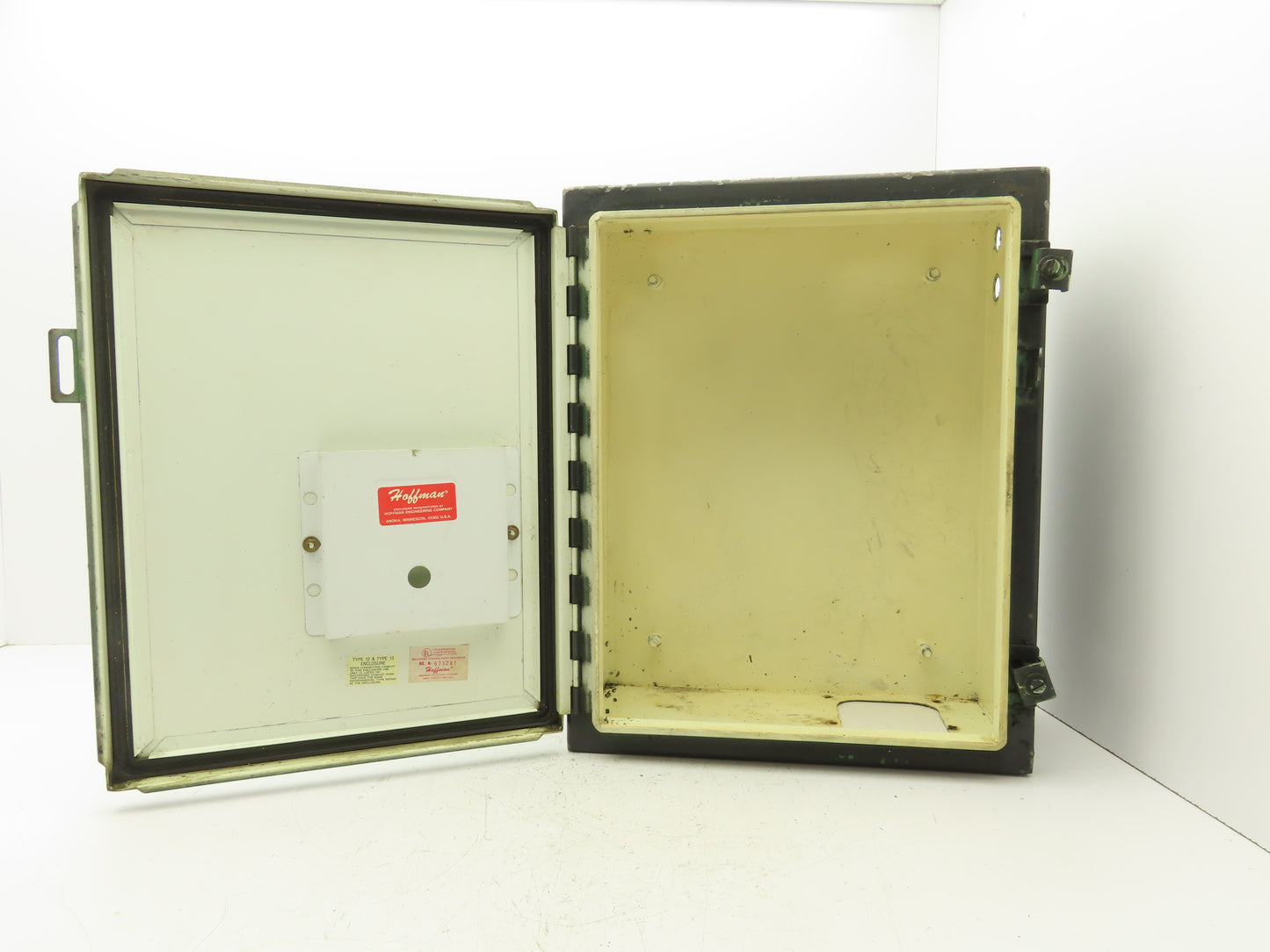 Hoffman Wall Mount Electrical JIC Enclosure 20x16x8" Control Panel