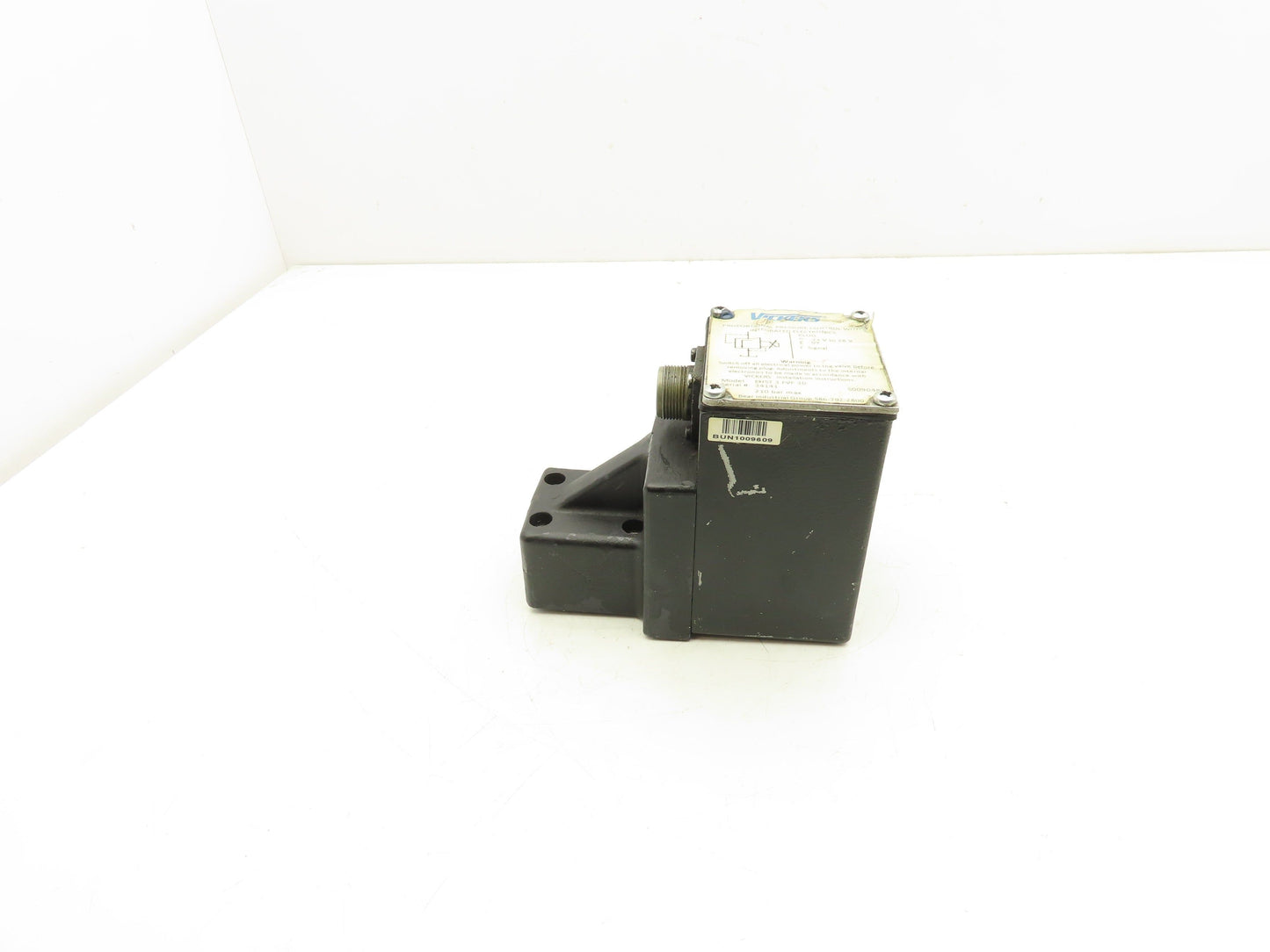 Vickers EHST-3-FVF-30 Proportional Pressure Control Valve