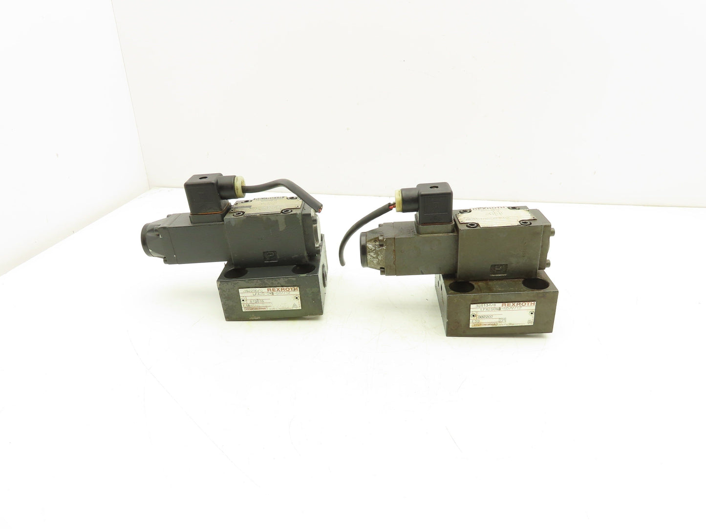 Rexroth LFA25 GWB-60 Logic Cartridge Valve Solenoid Control Cover 24VDC Lot of 2