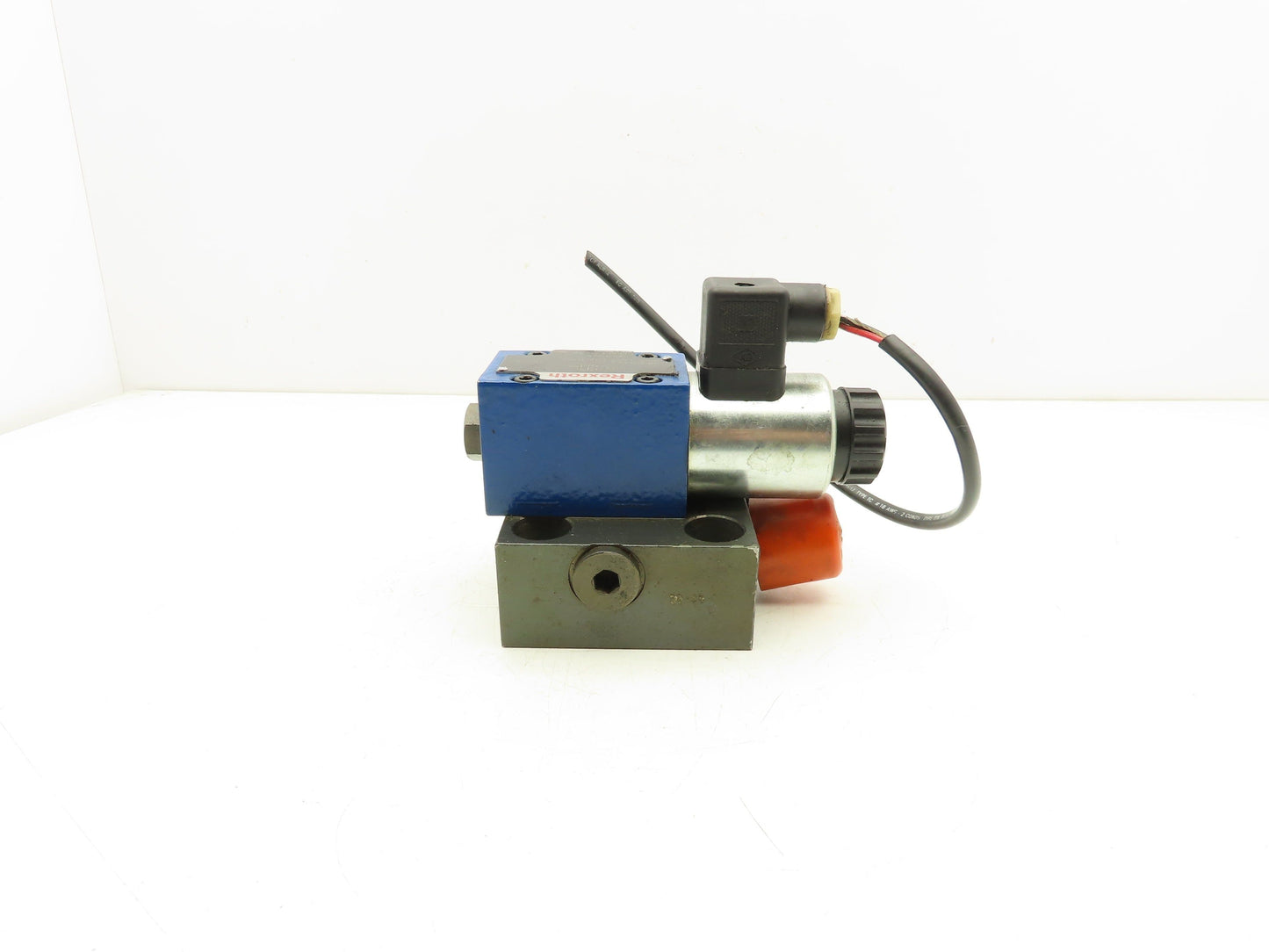 Rexroth LFA25 DBW2-60 Logic Cover Valve Solenoid Control 4WE6D62/EG24N9K4