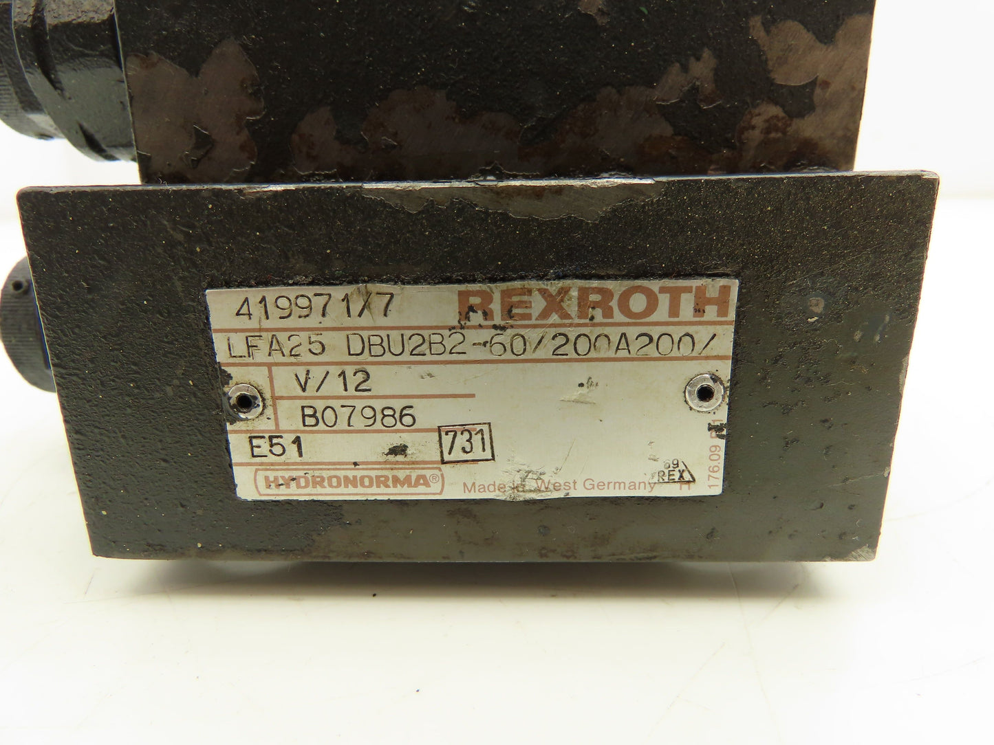 Rexroth LFA25 DBU2B2-60 Logic Valve Cover Solenoid Control 4WE6D51/AG24N9K4/V