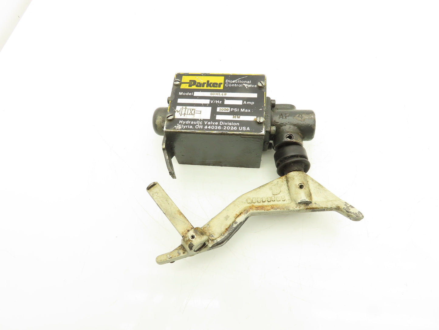 Parker D3ML4B Directional Control Manual Lever Valve 2-Pos Spring Return 3000psi