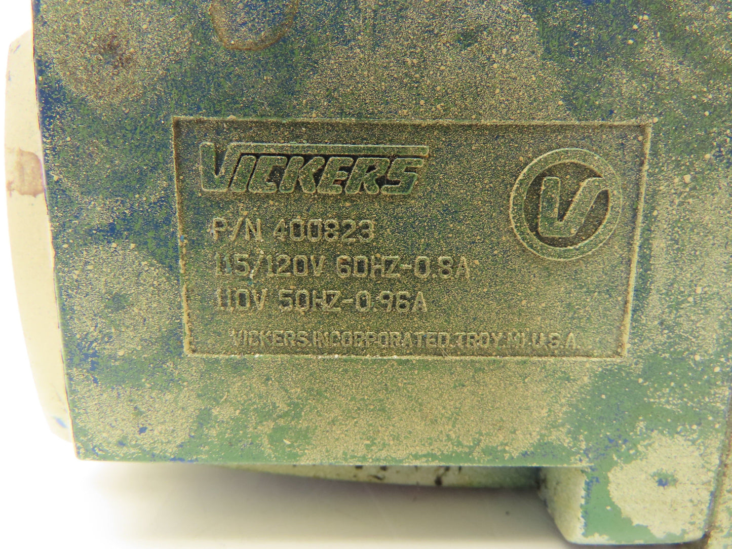 Vickers DG4S4 016A WB 50 Directional Control Solenoid Valve 120V 400873