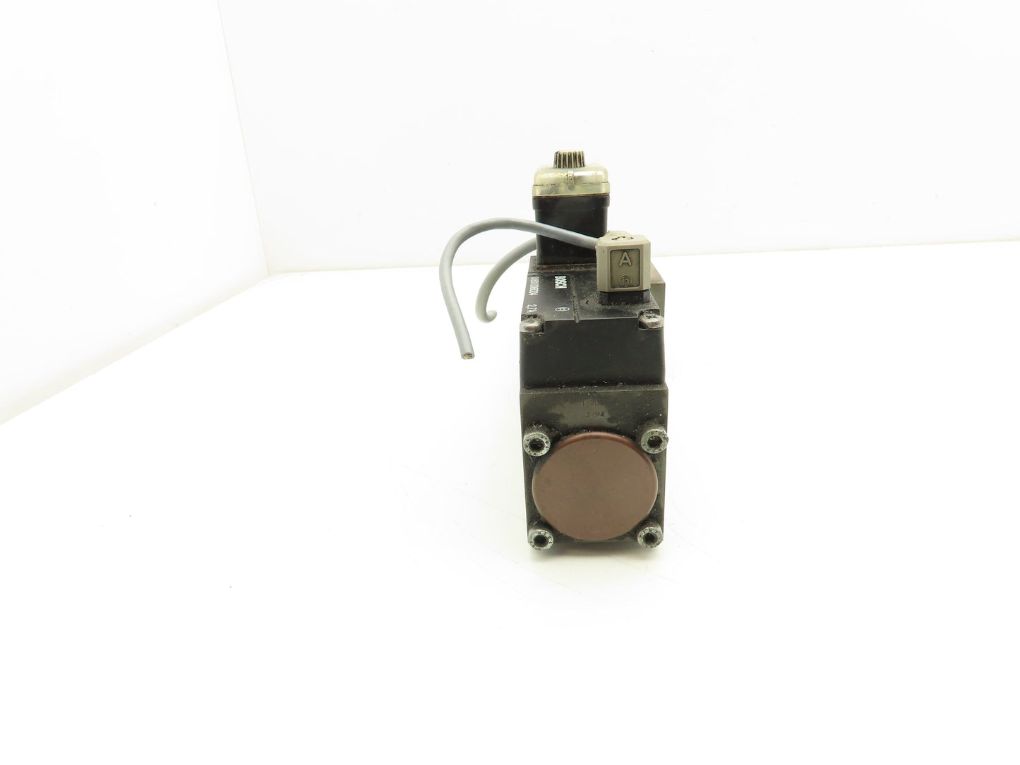 Bosch 1 817 414 296 Proportional Directional Valve Subplate 0831006004