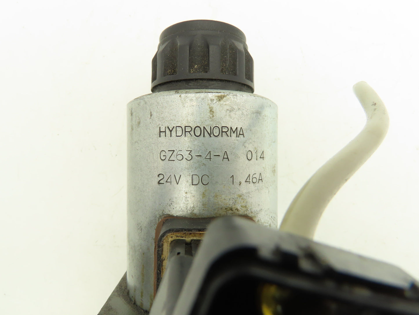 Arburg 5-4WE10 X38-32/CG24N9K4 Directional Control 4/3 Solenoid Valve 24VDC