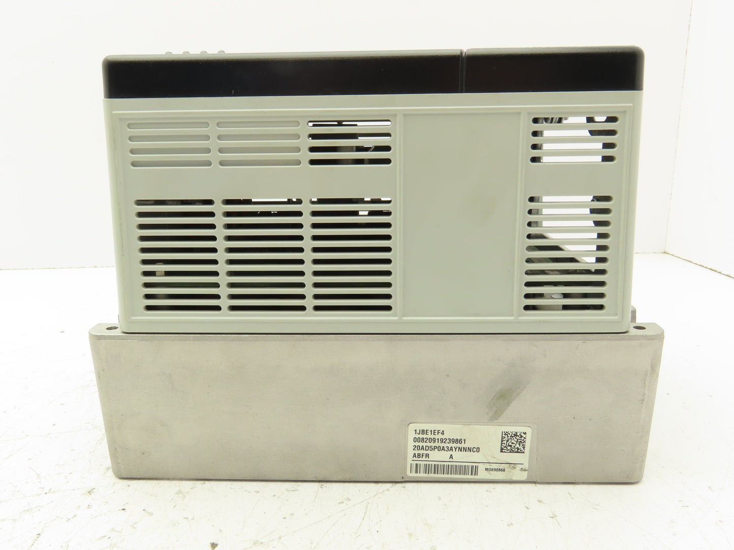 Allen Bradley 20AD5P0A3AYNNNC0 PowerFlex 70 Variable AC Drive VFD 3Hp 480V 3PH