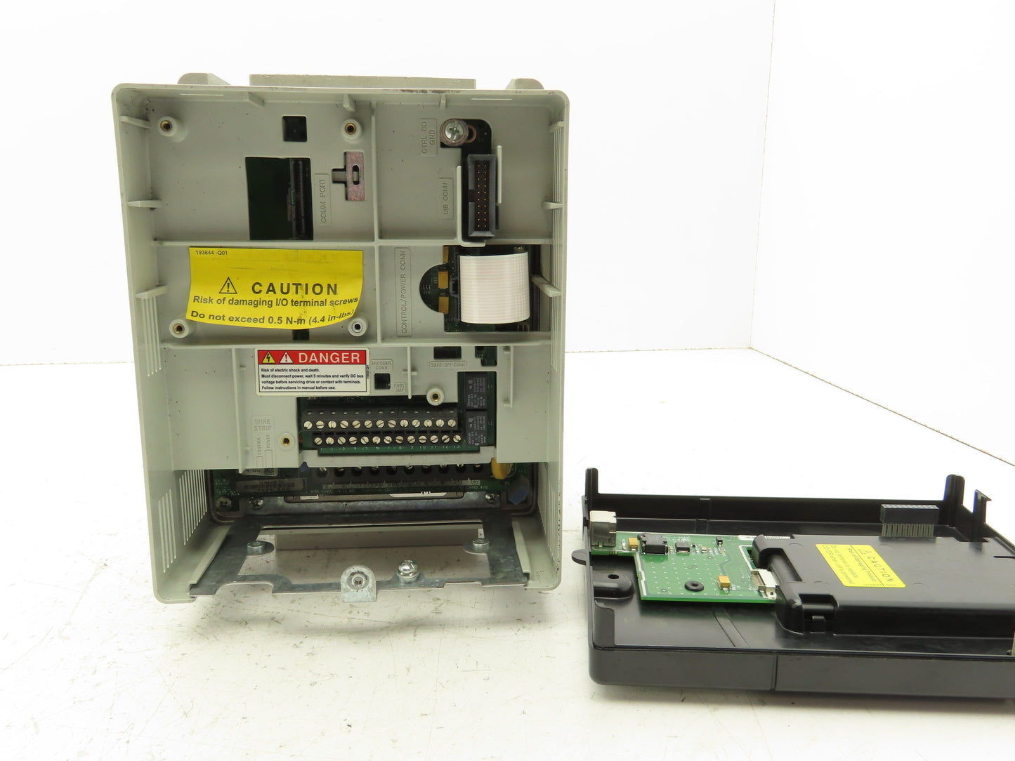Allen Bradley 20AD5P0A0AYNNNNN PowerFlex 70 Variable AC Drive VFD 3Hp 480V 3PH