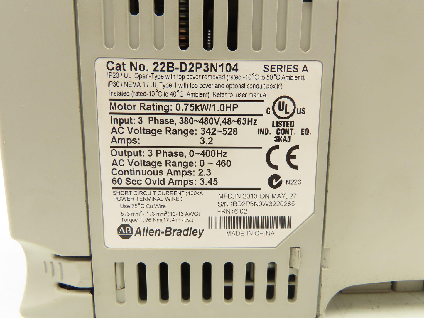 Allen Bradley 22B-D2P3N104 Powerflex 40 VFD AC Drive 0.75kw 1Hp 480V 3Ph