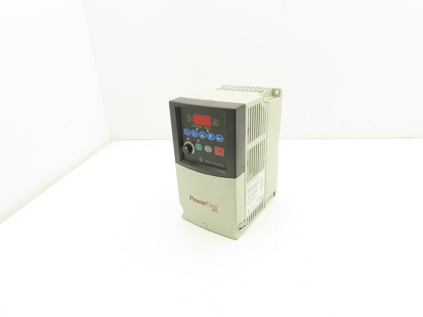 Allen Bradley 22B-D2P3N104 Powerflex 40 VFD AC Drive 0.75kw 1Hp 480V 3Ph