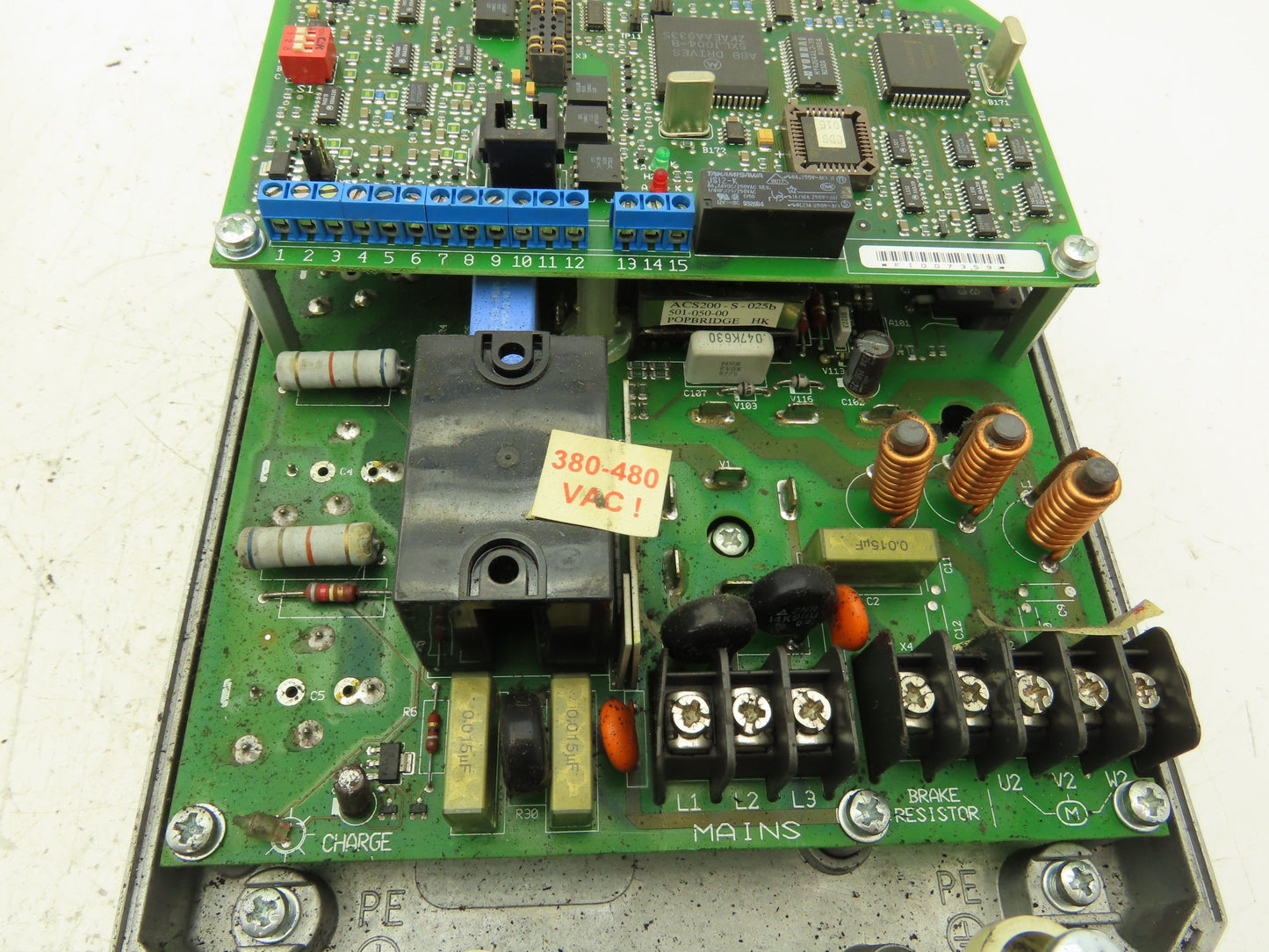 ABB ACS201-6P6-3-00-10 ACS 200 AC VFD Drive 480V 10A Broken Cover