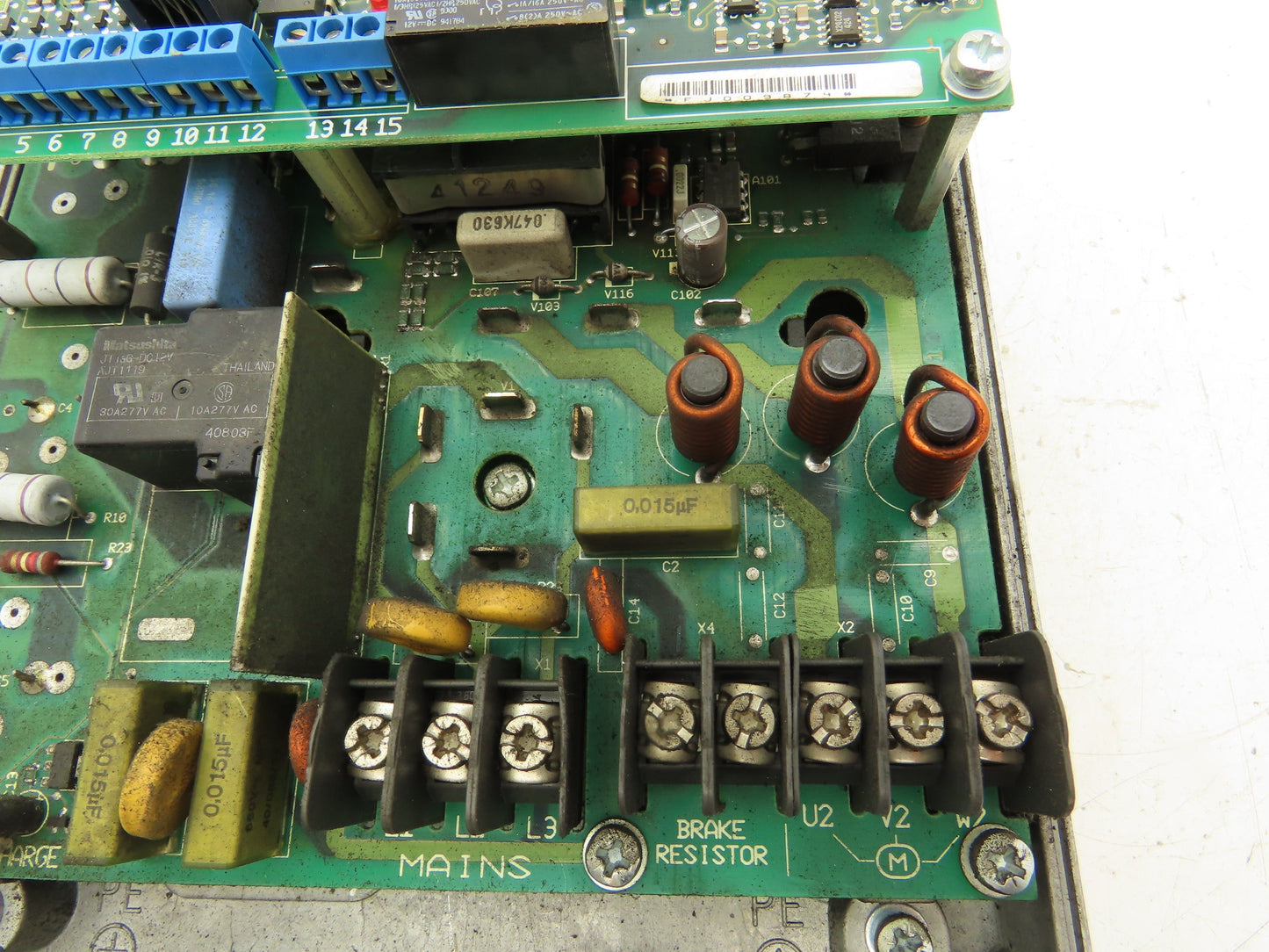 ABB ACS201-2P1-3-00-10 ACS 200 AC VFD Drive 480V 3.2A Missing Cover