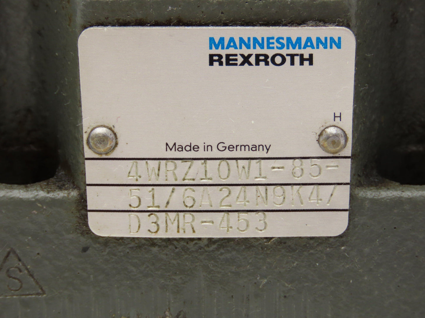 Rexroth 4WRZ10W1-85-51/6A24N9K4/D3MR Proportional Directional Valve