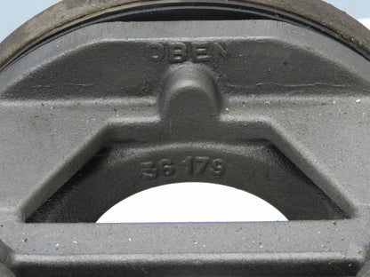 4-Bolt SAE-C Hydraulic Pump Motor Adapter IEC 132 Cast Iron Frame