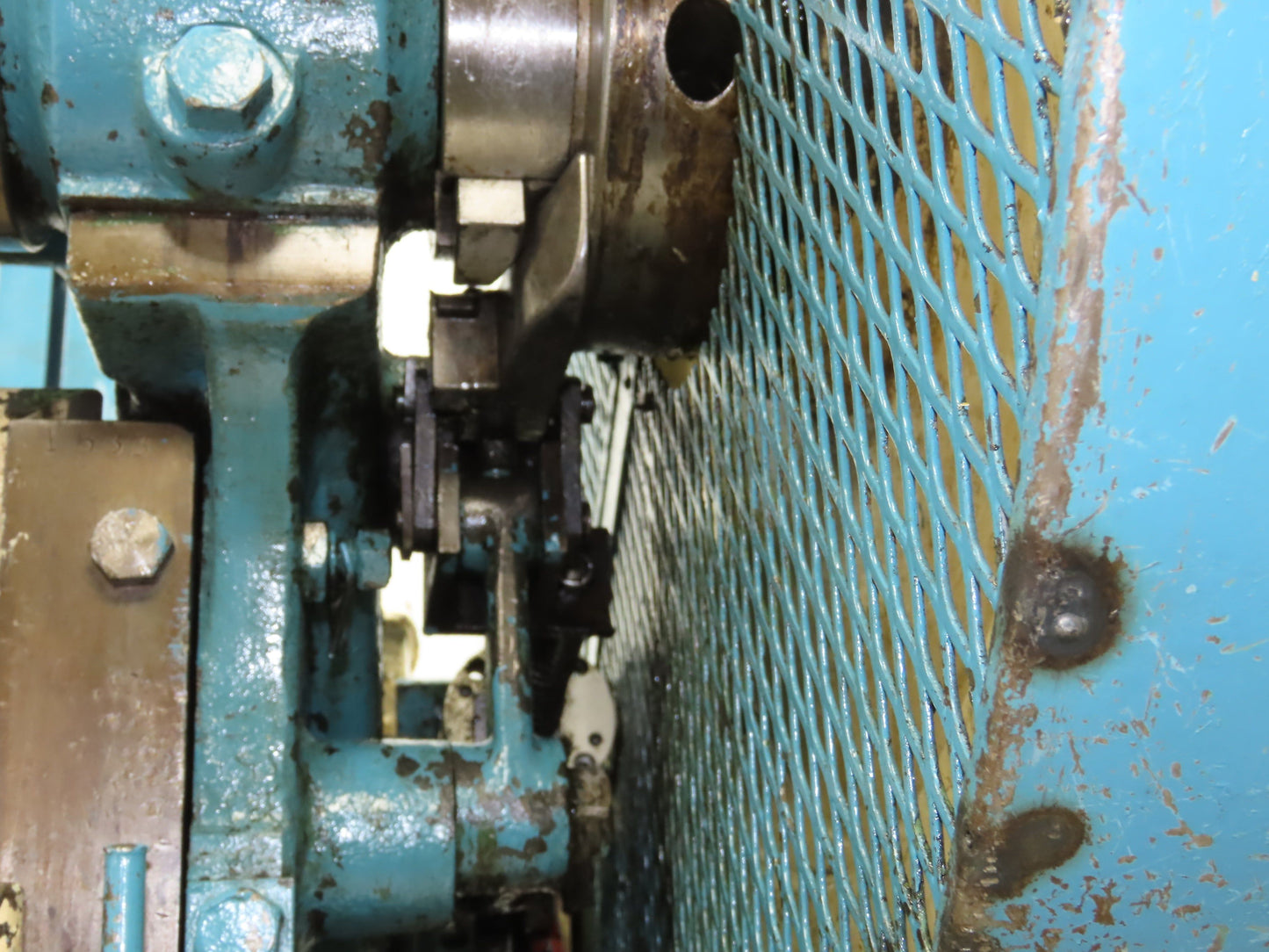 L&J No 2 Mechanical OBI Punch Press 18 Ton 2" Stroke 5-1/2" Throat 1.5Hp 3Ph