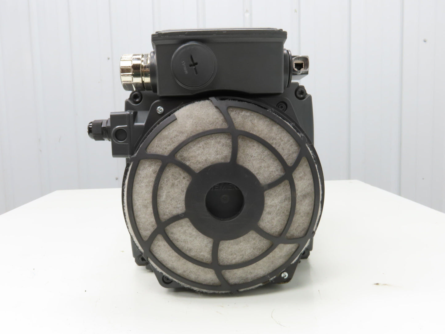 Siemens 1PH8133-1FF1 0-1FC1-Z Servo Motor 480V 3PH Encoder AM22DQ F35