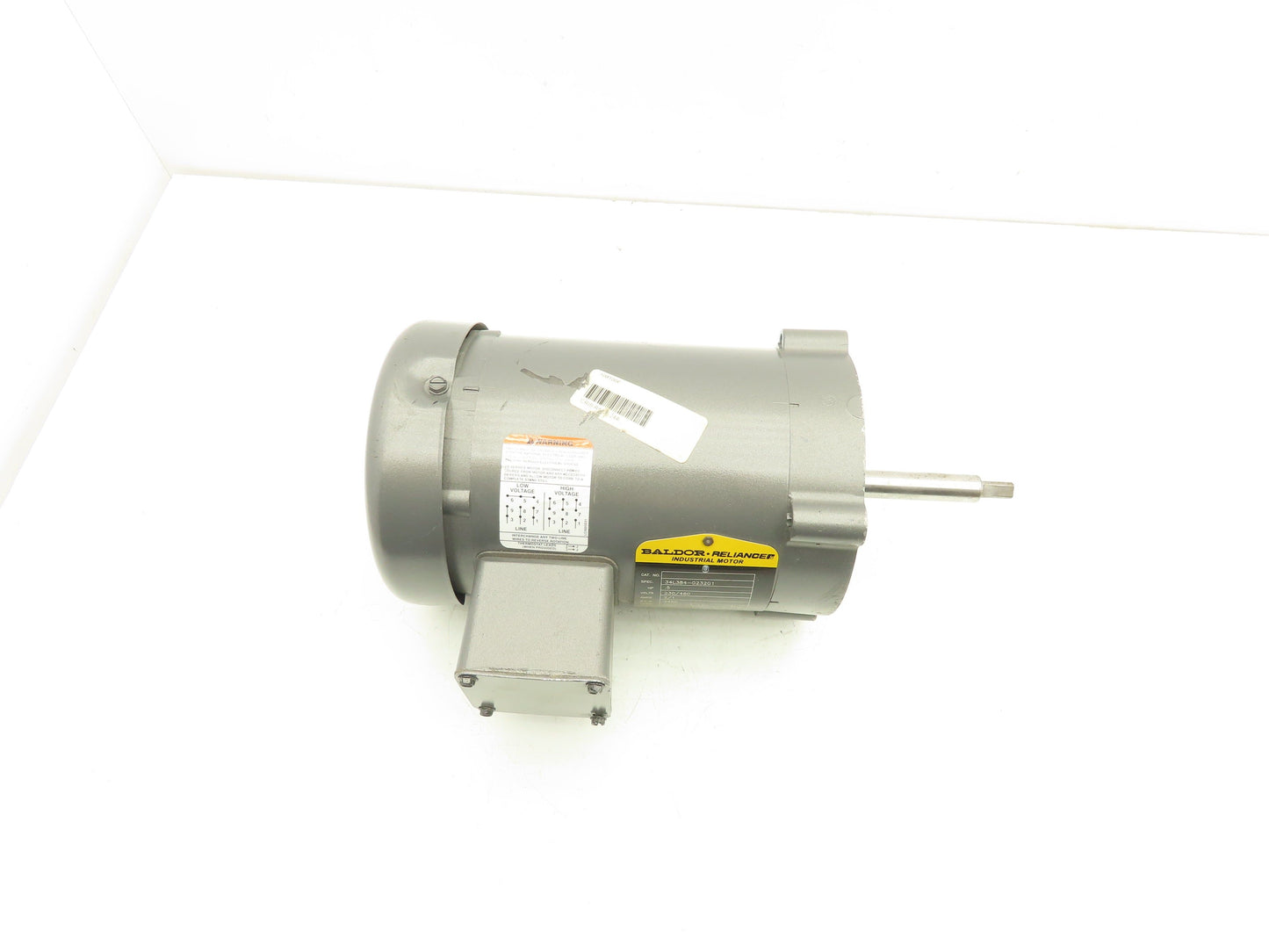 Baldor Reliance Pump Motor 1/2Hp 3450 RPM 230/460V 3PH 56CZ Extended Shaft