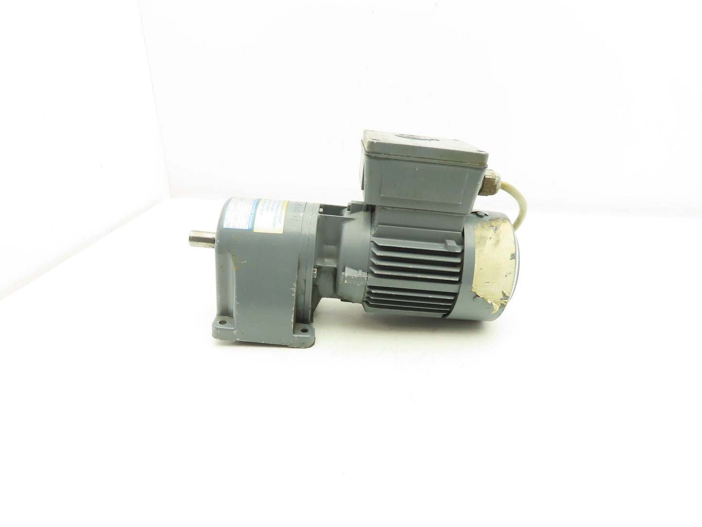 ABM G71/D56C-4 Inline Gearmotor .18kw 230/460V 3PH 13.8:1 Reducer 113rpm