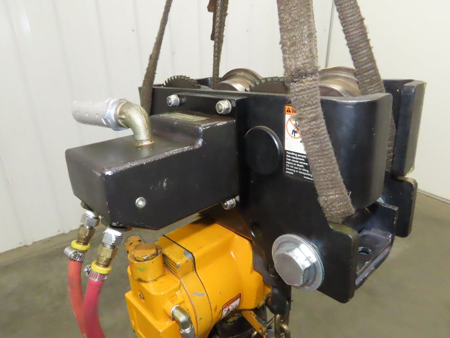 Ingersoll Rand HL2000 2 Ton 4000Lb Pneumatic Air Hoist 16' Lift w/Power Trolley