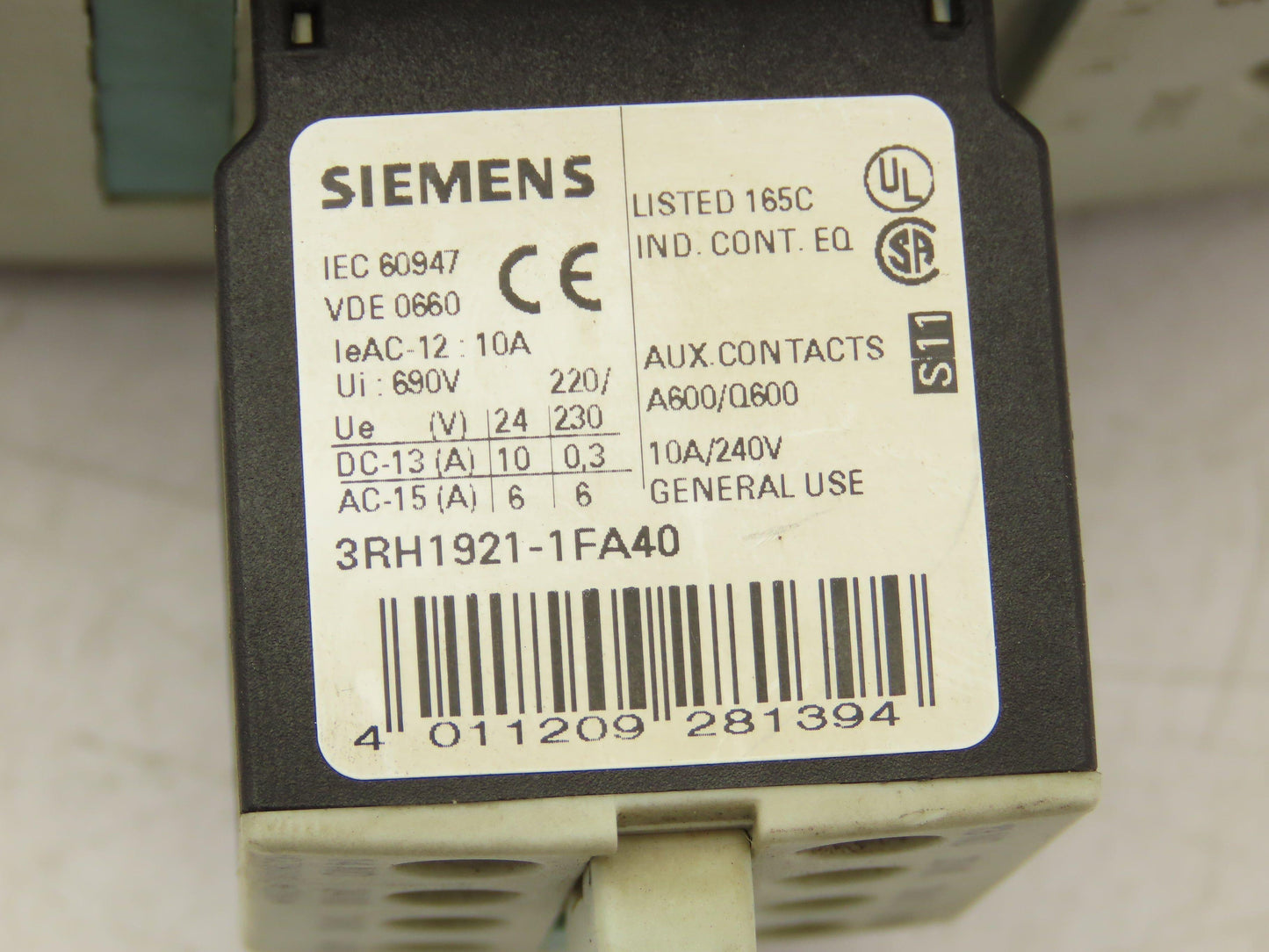 Siemens 3RT1045-1BB40 Sirius Motor Starter Contactor 24vDC Coil
