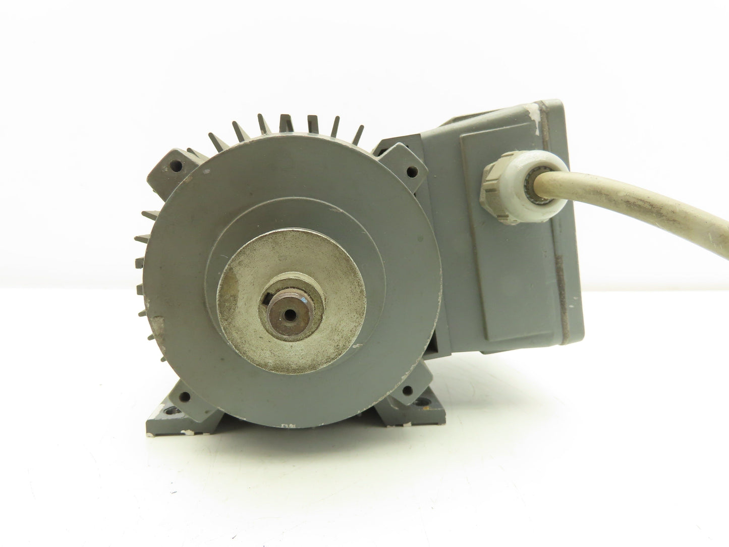 ABM 4DB56A-4 IEC Electric Motor .09kw .12Hp 1620 RPM 230/460V 3PH S1 IP54 TEFC