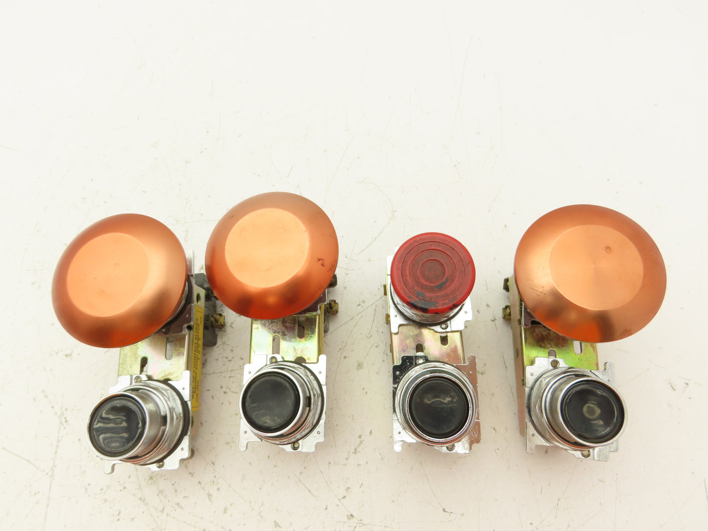 Cutler-Hammer Start Stop Pushbutton Set 30mm Lot of 4