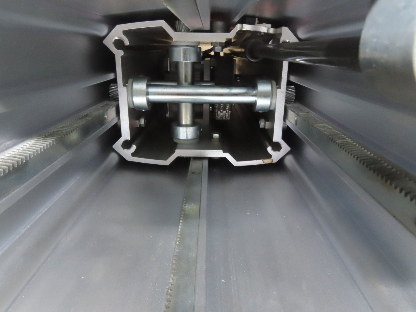 Rose Krieger QPL35BA340490 RK Powerlift Column Linear Actuator 230V 2000N