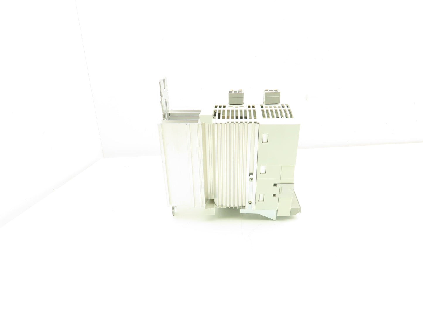 Lenze E82EV251_2C AC Drive Frequency Inverter VFD .25kW/.34Hp 230V 3PH