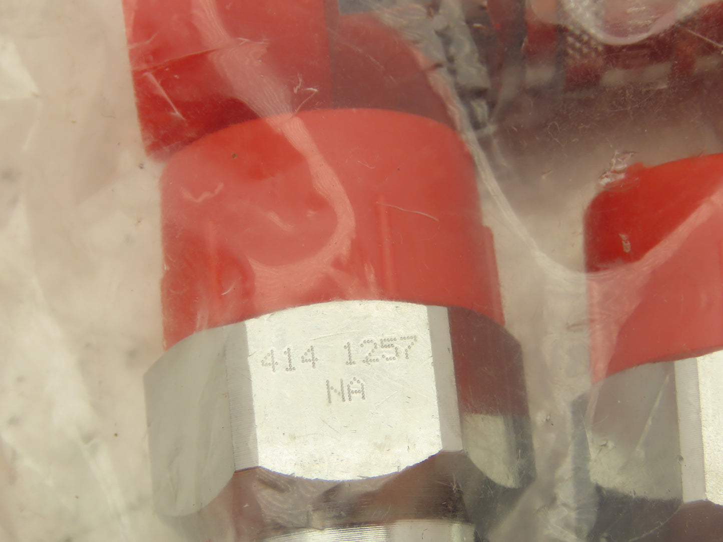 EJN 414 1257 Quick Disconnect Valved Fluid Coupler 3/4" Male Thread Lot of 10