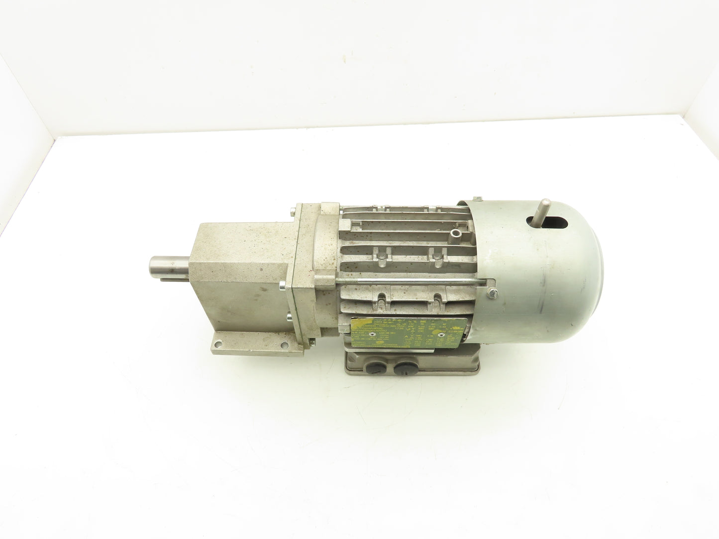 Lenze G50AH045MVBR2C Inline Gearmotor w/Brake 230/460V 3PH 14.8:1 Reducer 113rpm