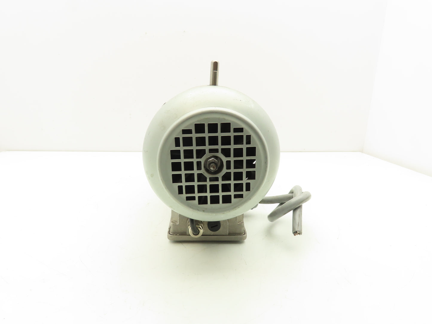 Lenze G50AH045MVBR2C Inline Gearmotor w/Brake 230/460V 3PH 14.8:1 Reducer 113rpm