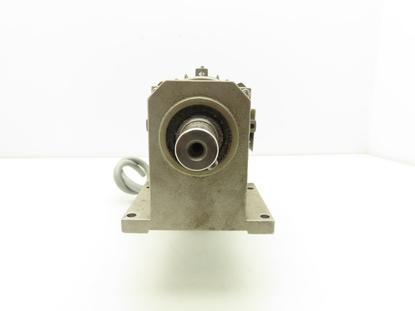 Lenze G50AH045MVBR2C Inline Gearmotor w/Brake 230/460V 3PH 14.8:1 Reducer 113rpm