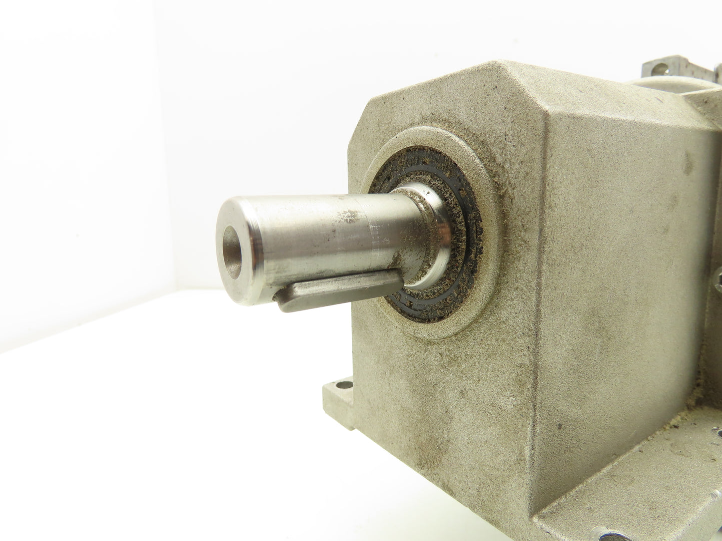 Lenze G50AH045MVBR2C Inline Gearmotor w/Brake 230/460V 3PH 14.8:1 Reducer 113rpm