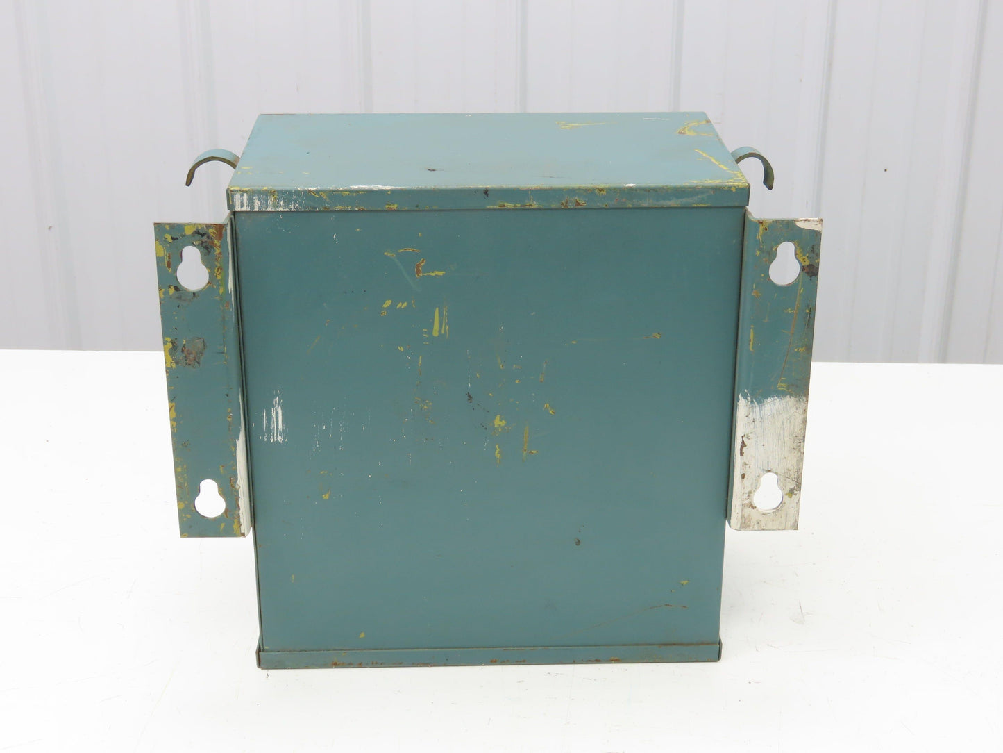 Hevi Duty 1935004T00 32I Stepdown Power Transformer 3KVA 1PH HV 460 LV 110