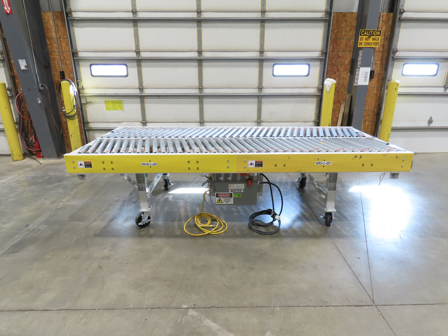 ConveyX 52"x 10' MDR Motorized Roller Conveyor 48"BF Skewed Angle Rollers 115V