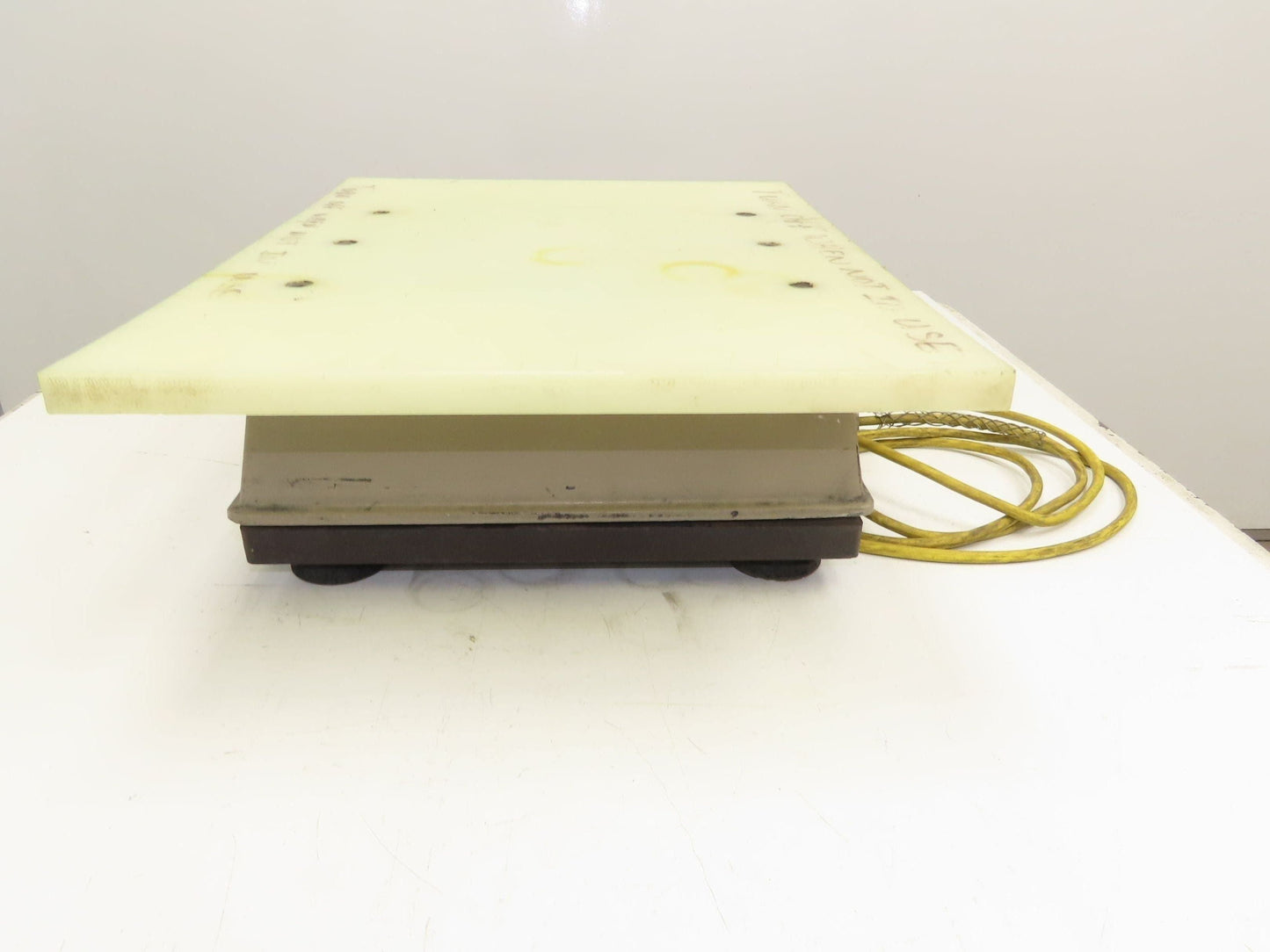 FMC Syntron J-50 Flat Deck Paper Jogger Table 17x22" Plastic Tray Variable Speed