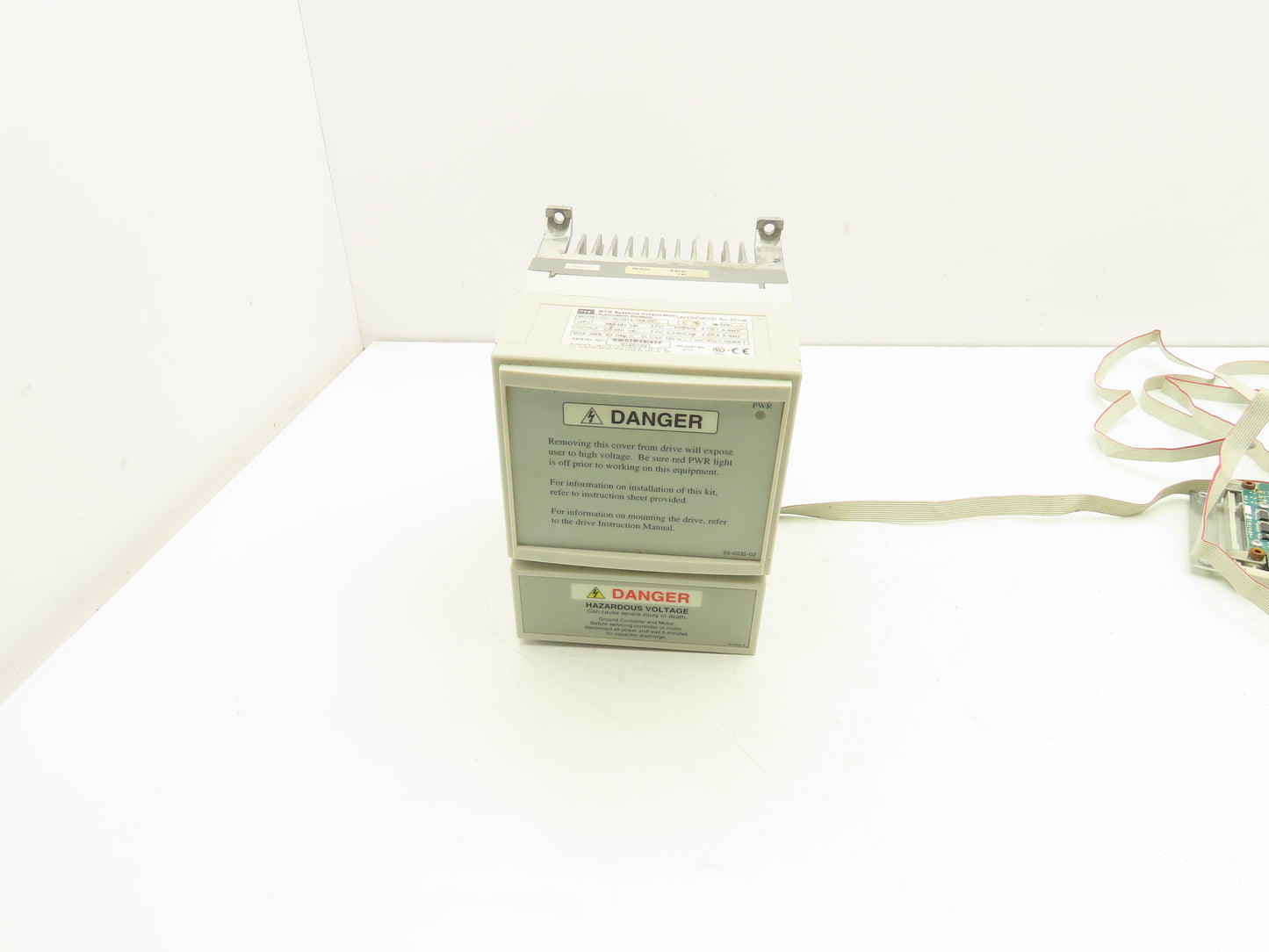 Sumitomo MTS NTAC2000 Motor Drive 480VAC Input 400Hz 3.4A Output Panel
